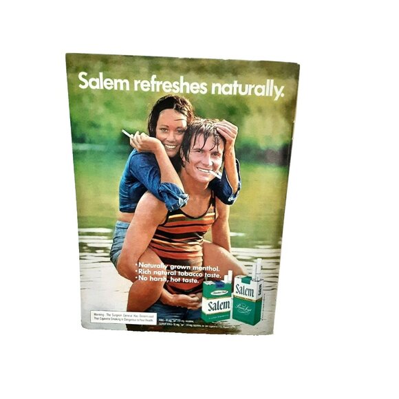 1974 Salem Cigarettes Man Woman Wet In Water Original Print Ad 70s - Picture 1 of 1